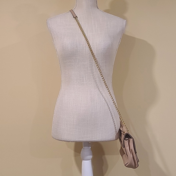 Michael Kors Purse - Picture 9 of 14